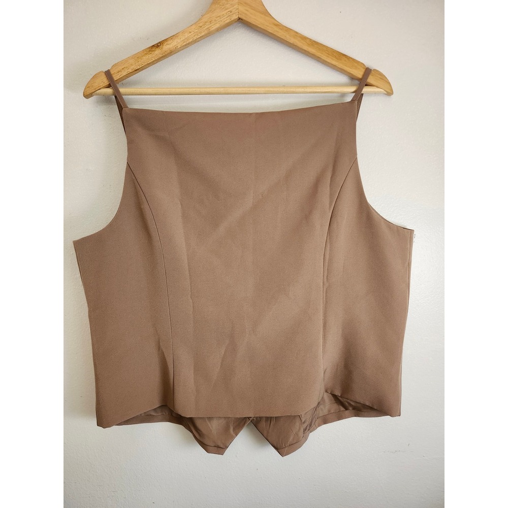 Sincerely Jules Taupe Button Front Tailored Cami Vest Top XL Quiet Luxury - Picture 4 of 11
